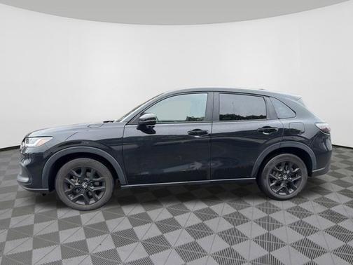 Crystal Black Pearl 2024 Honda HR-V Sport
