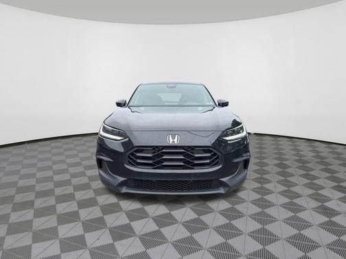 Crystal Black Pearl 2024 Honda HR-V Sport