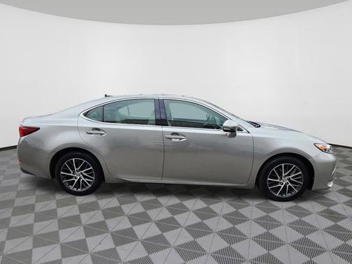 2016 Lexus ES 350 Base