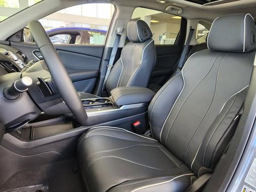 2025 Acura RDX w/Advance Package