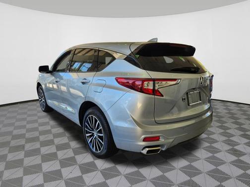 2025 Acura RDX w/Advance Package