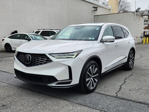 2025 Acura MDX w/Technology Package