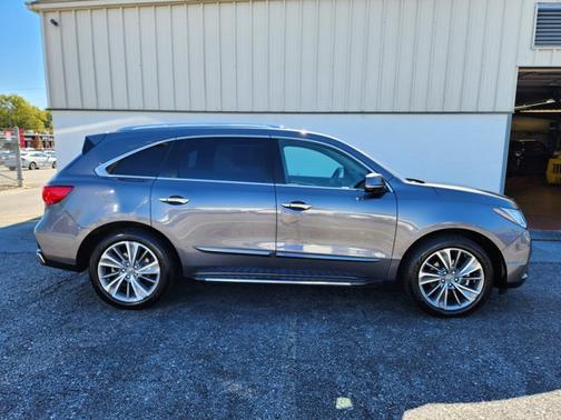 2017 Acura MDX 3.5L w/Technology Package