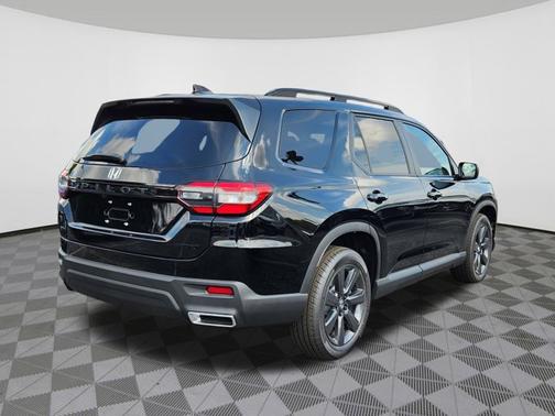 2025 Honda Pilot Sport