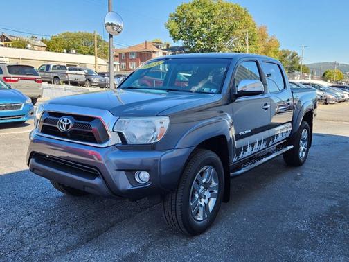 2015 Toyota Tacoma Base