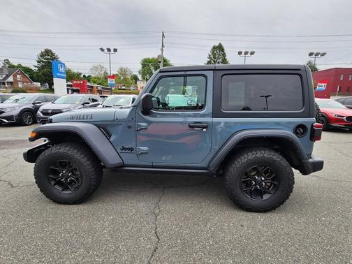 Anvil Clear Coat 2024 Jeep Wrangler Willys
