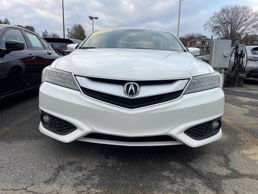 2018 Acura ILX w/Premium/A-SPEC Pkg