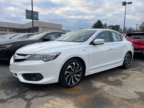 2018 Acura ILX w/Premium/A-SPEC Pkg