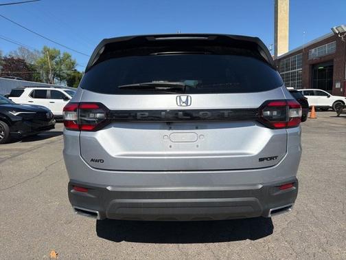 Black 2023 Honda Pilot Sport