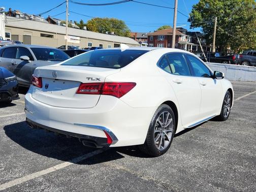 2018 Acura TLX V6 w/Technology Package