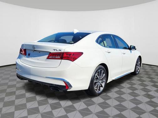 2018 Acura TLX V6 w/Technology Package