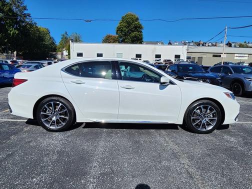 2018 Acura TLX V6 w/Technology Package