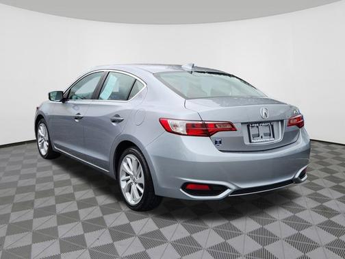 2018 Acura ILX w/AcuraWatch Plus