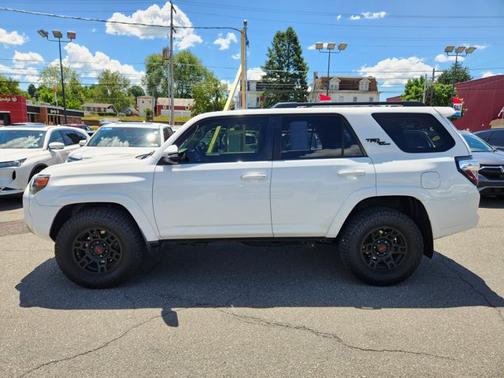 Super White 2019 Toyota 4Runner TRD Off Road Premium