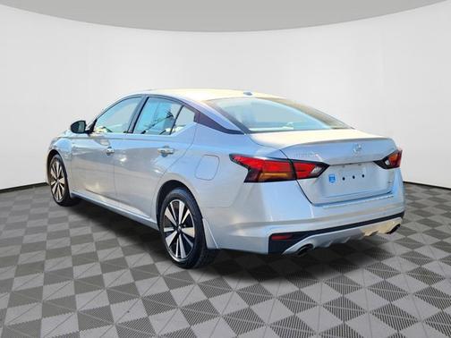 2021 Nissan Altima 2.5 SL