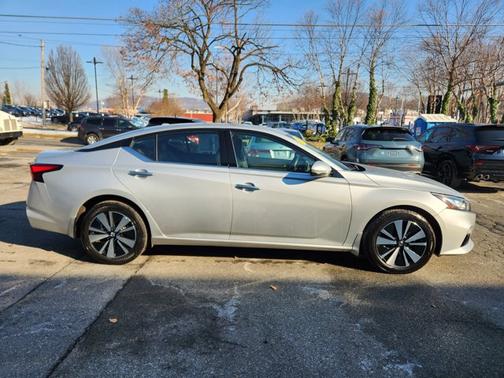 2021 Nissan Altima 2.5 SL