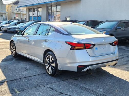 2021 Nissan Altima 2.5 SL