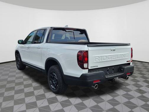 2025 Honda Ridgeline TrailSport+