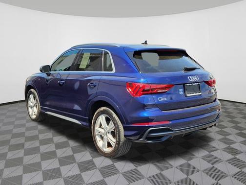 2021 Audi Q3 S line Premium
