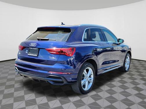 2021 Audi Q3 S line Premium