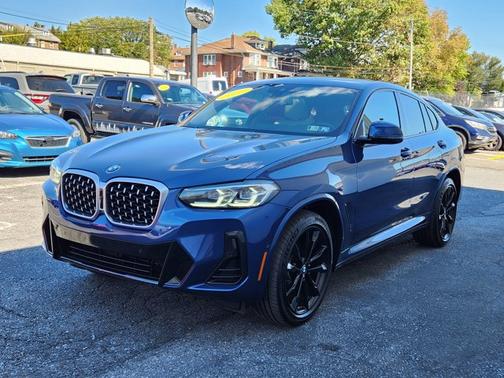 2022 BMW X4 xDrive30i