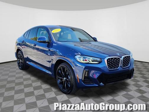 2022 BMW X4 xDrive30i
