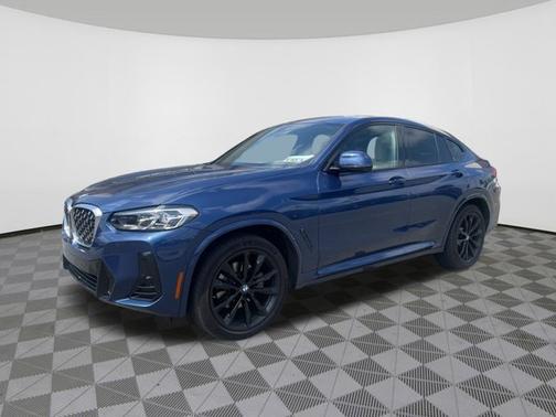2022 BMW X4 xDrive30i