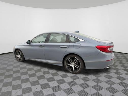 Sonic Gray Pearl 2022 Honda Accord Hybrid Touring