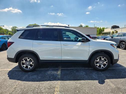 2023 Honda Passport TrailSport