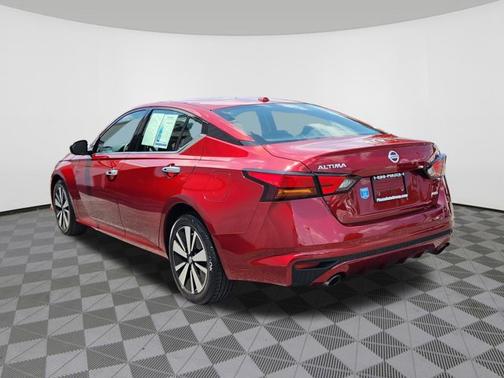2019 Nissan Altima 2.5 SV