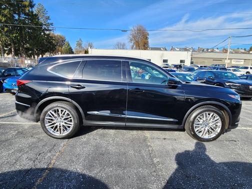 2023 Acura MDX w/Advance Package