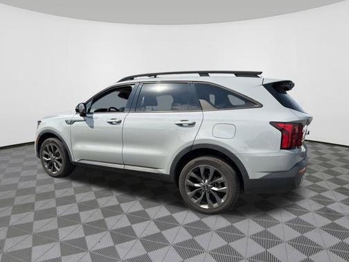 Wolf Gray 2022 Kia Sorento X-Line EX