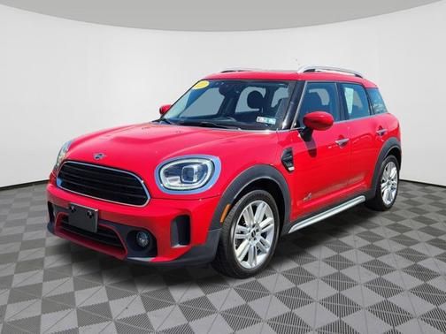 Chili Red 2022 MINI Countryman Cooper