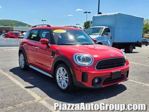 Chili Red 2022 MINI Countryman Cooper