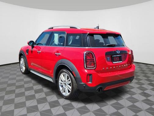 Chili Red 2022 MINI Countryman Cooper