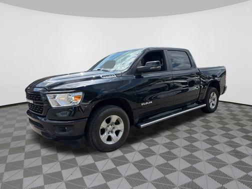 Diamond Black Crystal Pearlcoat 2023 RAM 1500 Big Horn