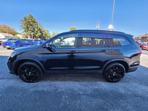 2022 Honda Pilot Black Edition