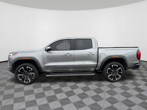 2024 GMC Canyon 4WD Denali