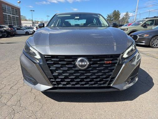 Gun Metallic 2023 Nissan Altima 2.5 SR