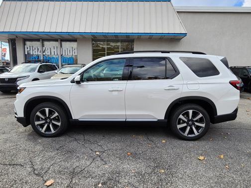 2025 Honda Pilot Elite
