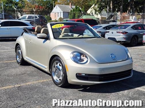 2014 Volkswagen Beetle Auto 1.8T