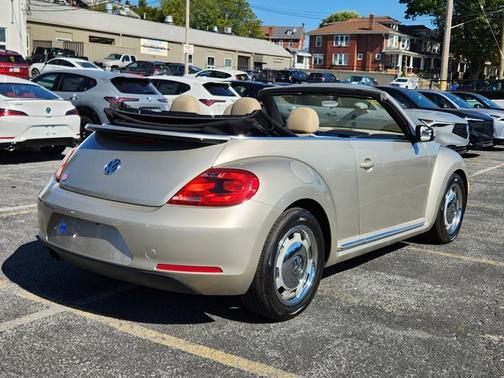 2014 Volkswagen Beetle Auto 1.8T