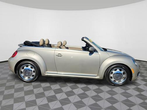 2014 Volkswagen Beetle Auto 1.8T