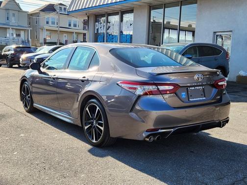 2018 Toyota Camry XSE