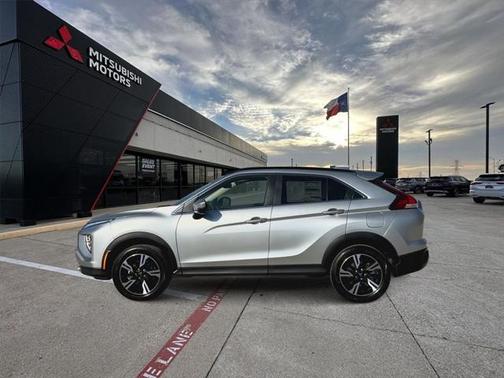 2025 Mitsubishi Eclipse Cross SE