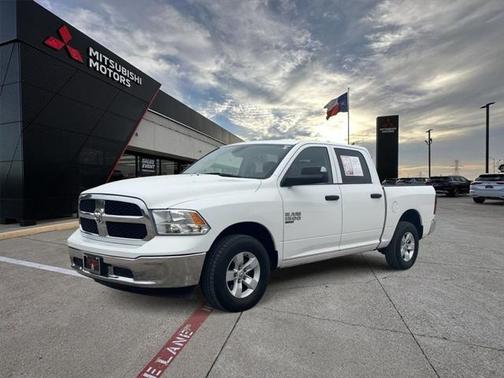 2023 RAM 1500 Classic SLT
