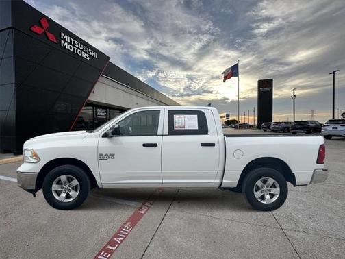 2023 RAM 1500 Classic SLT