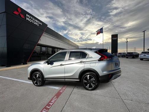 2025 Mitsubishi Eclipse Cross SE