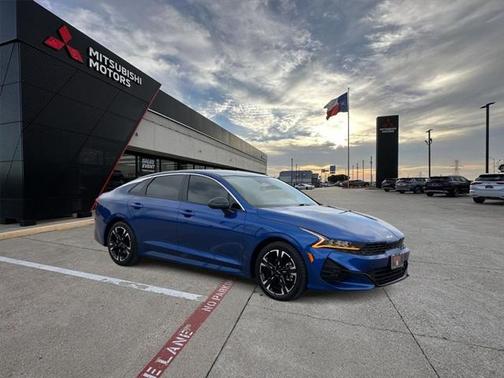 2023 Kia K5 GT-Line