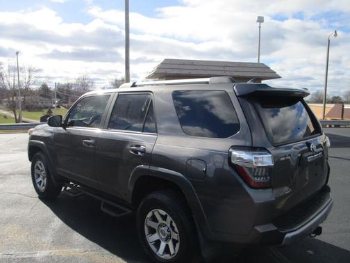 2014 Toyota 4Runner Trail Premium